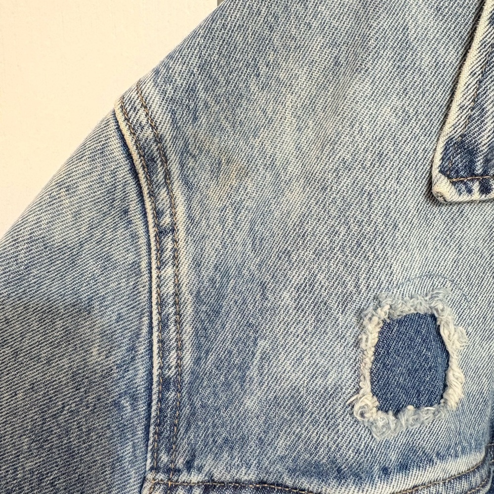 Calvin Klein Jeans Distressed Blue Denim Jacket - Picture 9 of 10